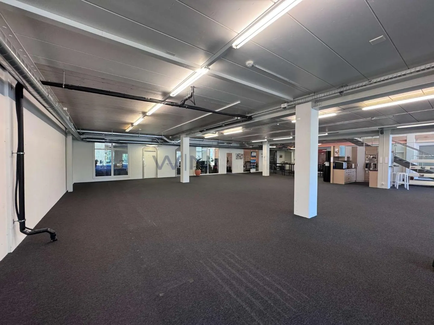 Save Taxes & Take Off: Top Office + Showroom - Photo 7 of 8