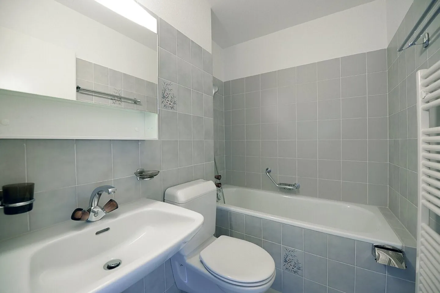 3.5 rooms in a very family-friendly neighborhood close to all amenities - Photo 5 of 10