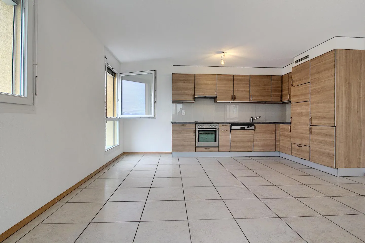 Appartamento 4.5 stanze - Foto 3 di 13