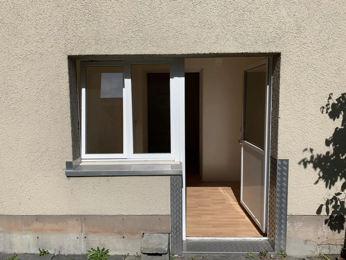 Spacious 4-room apartment in the center of Davos Dorf (1.4.26 to 31.3.27) - Photo 11 of 12