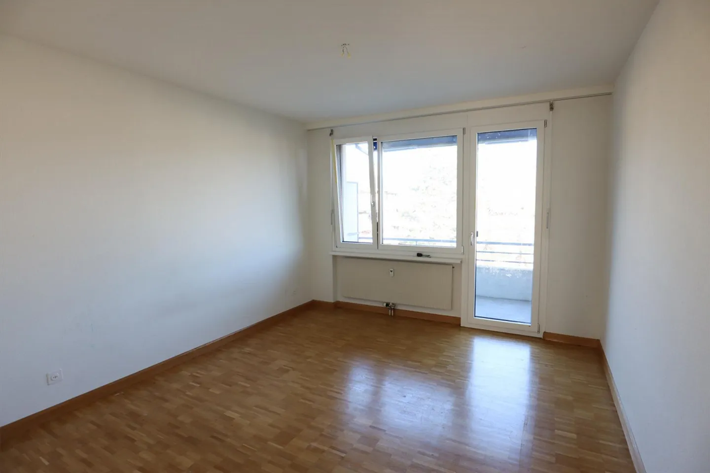 Apartment near Morgartenring - Photo 8 of 9