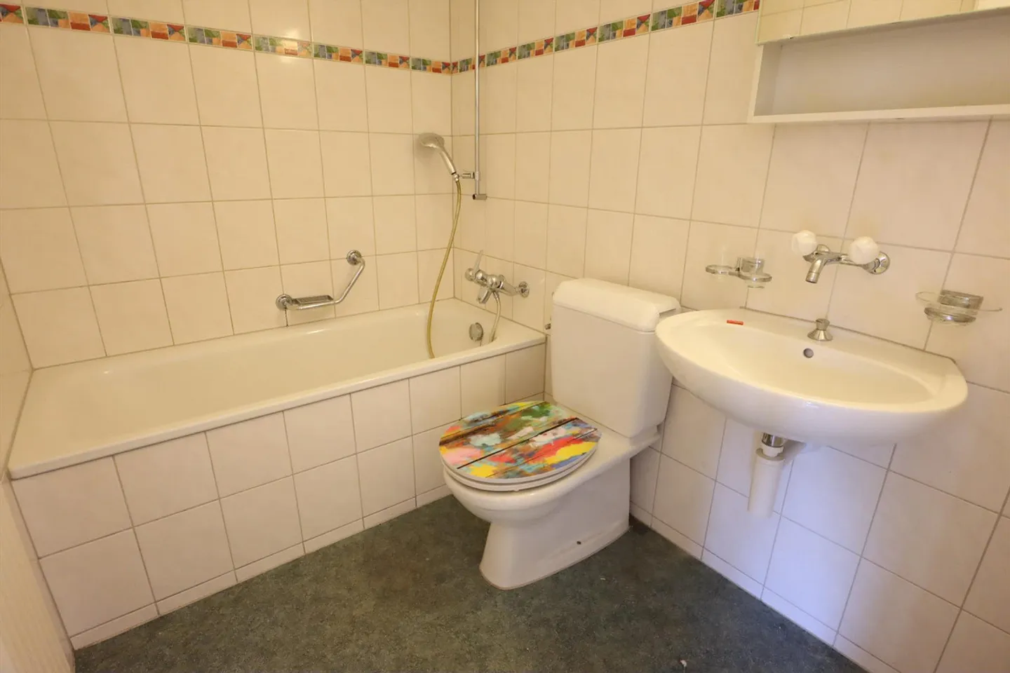 Apartment near Morgartenring - Photo 9 of 9