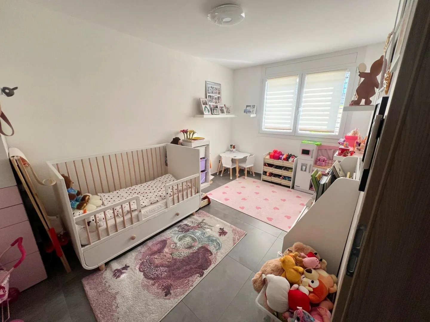 4.5-ZIMMER-WOHNUNG MIT GARTEN IN LUMINO - Foto 11 von 14