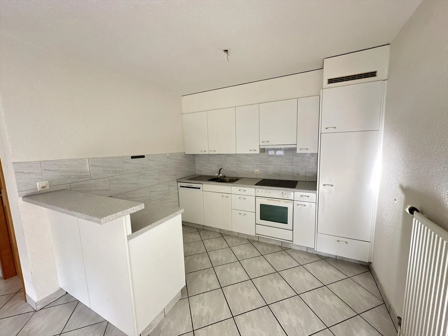 Appartamento in affitto - Foto 2 di 12