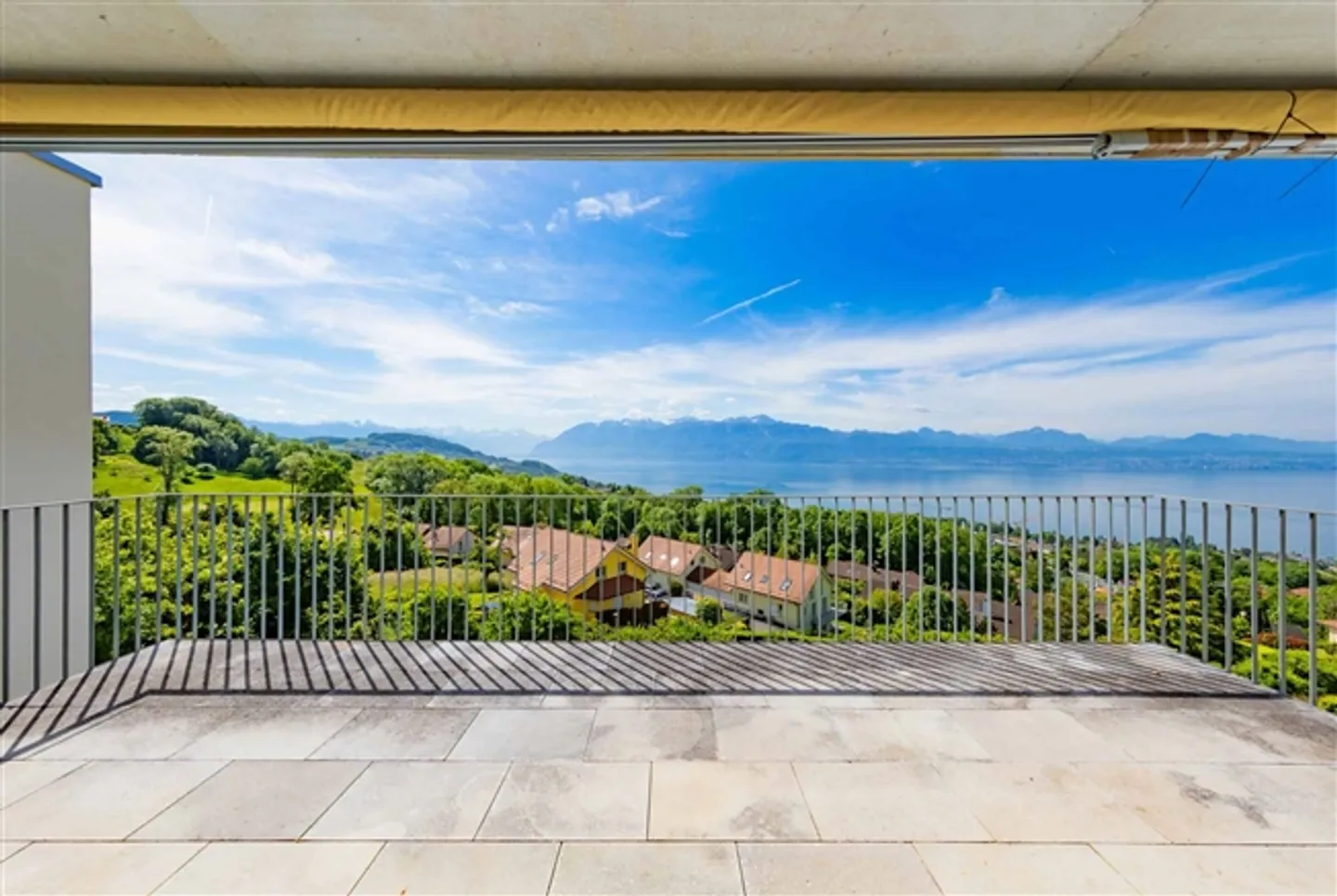 «Luxus-Apartment mit privatem Aufzug und Seeblick» - Foto 11 von 11