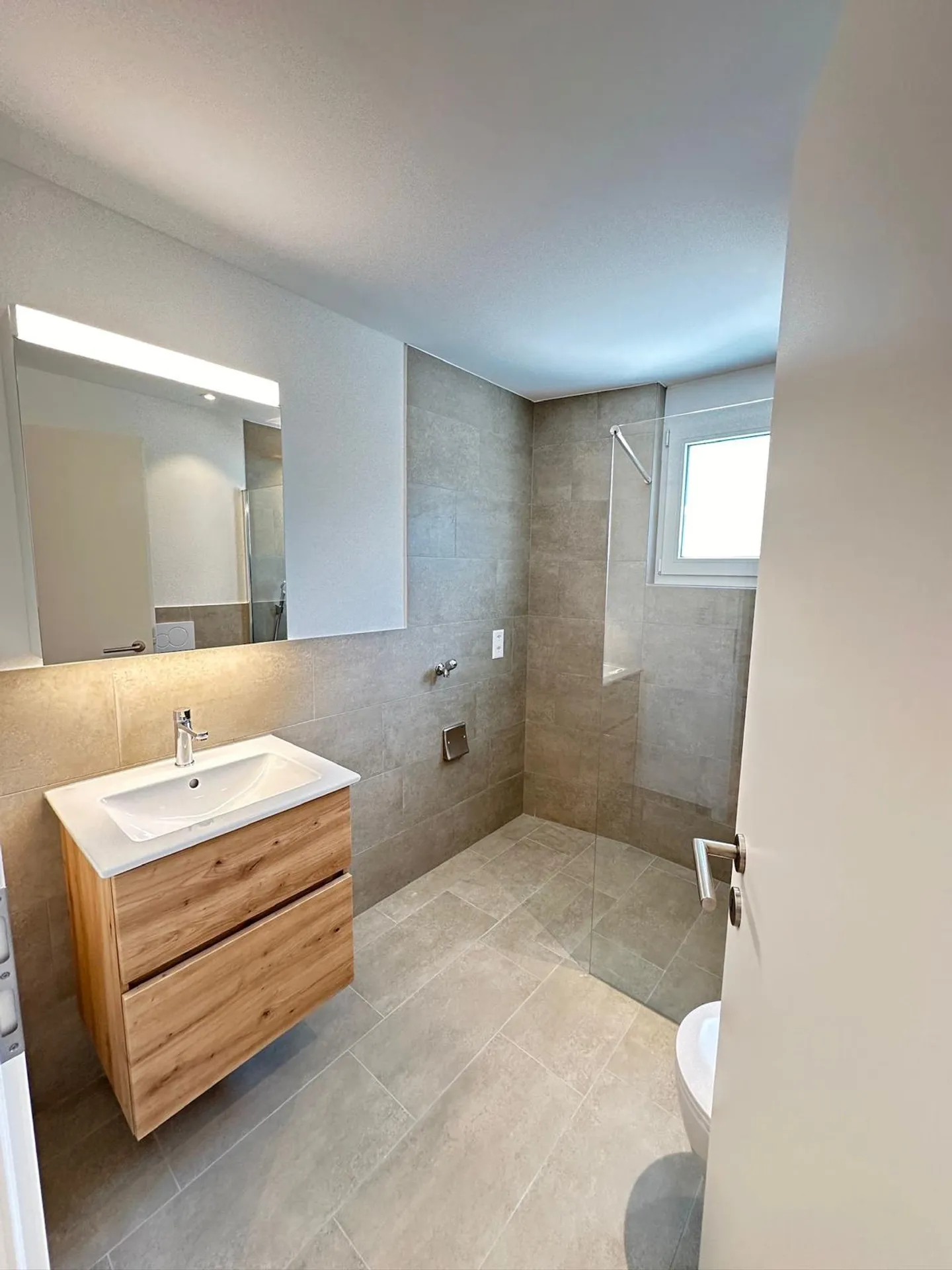 Modern Semi-Detached House in Untereggen - Photo 11 of 21