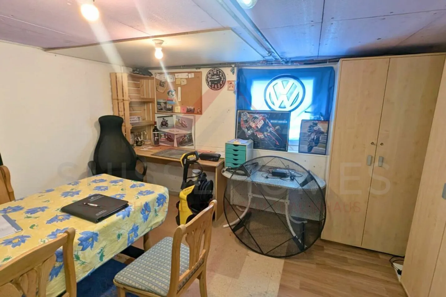 Casa multifamiliare situata nel centro di Grossdietwil con un potenziale di sviluppo attraente - Foto 6 di 8