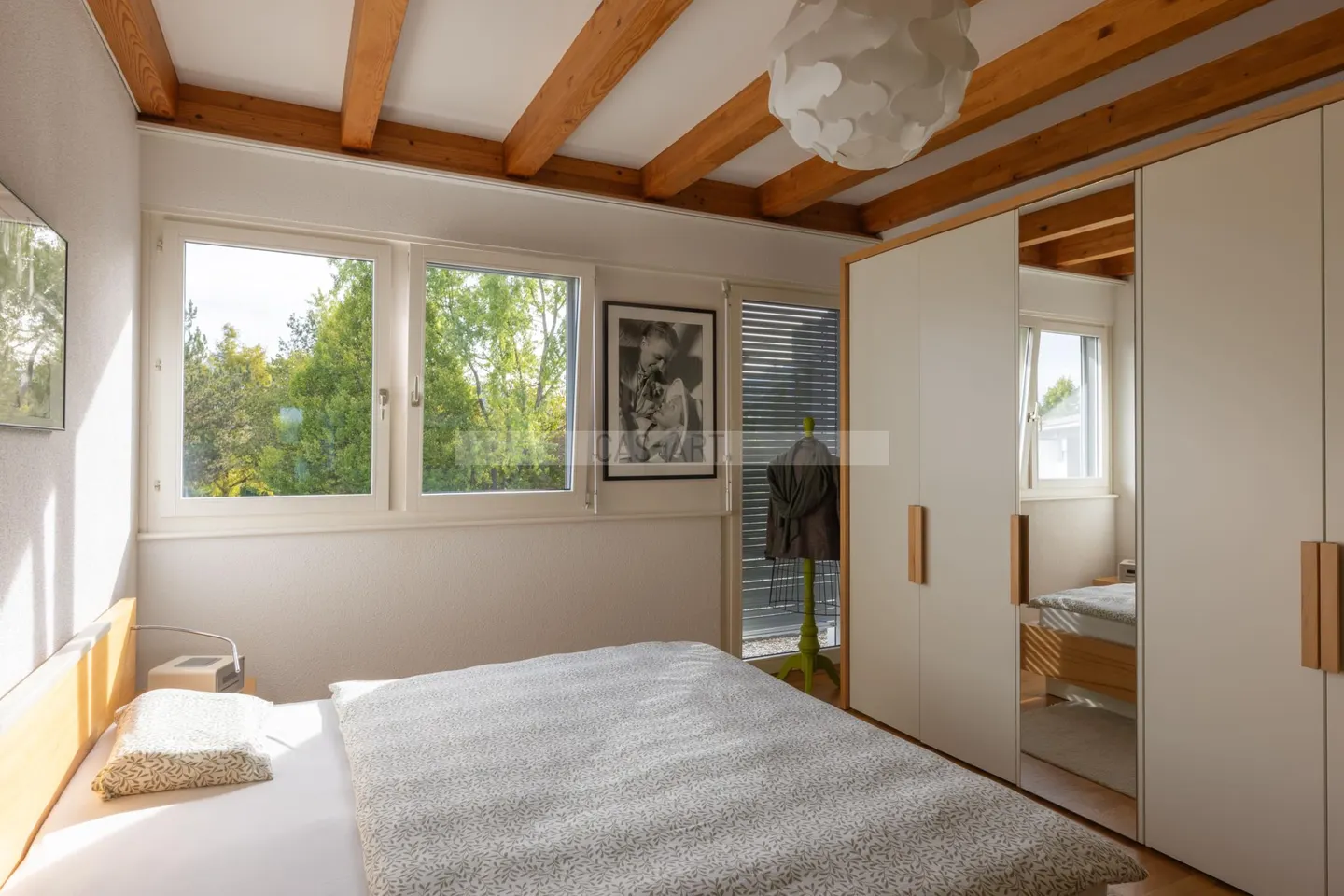 Charming Family Home in Quiet Area - Photo 7 of 18