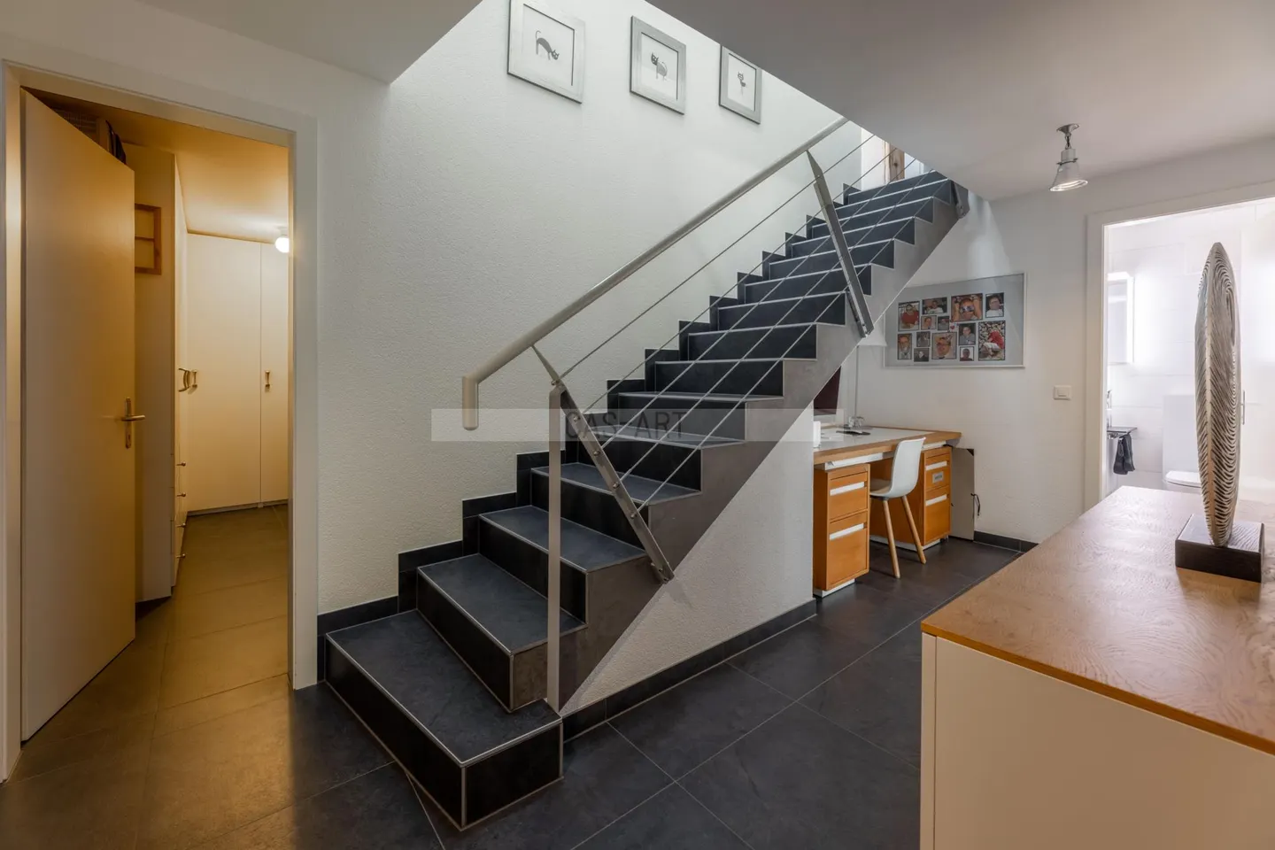Charming Family Home in Quiet Area - Photo 10 of 18