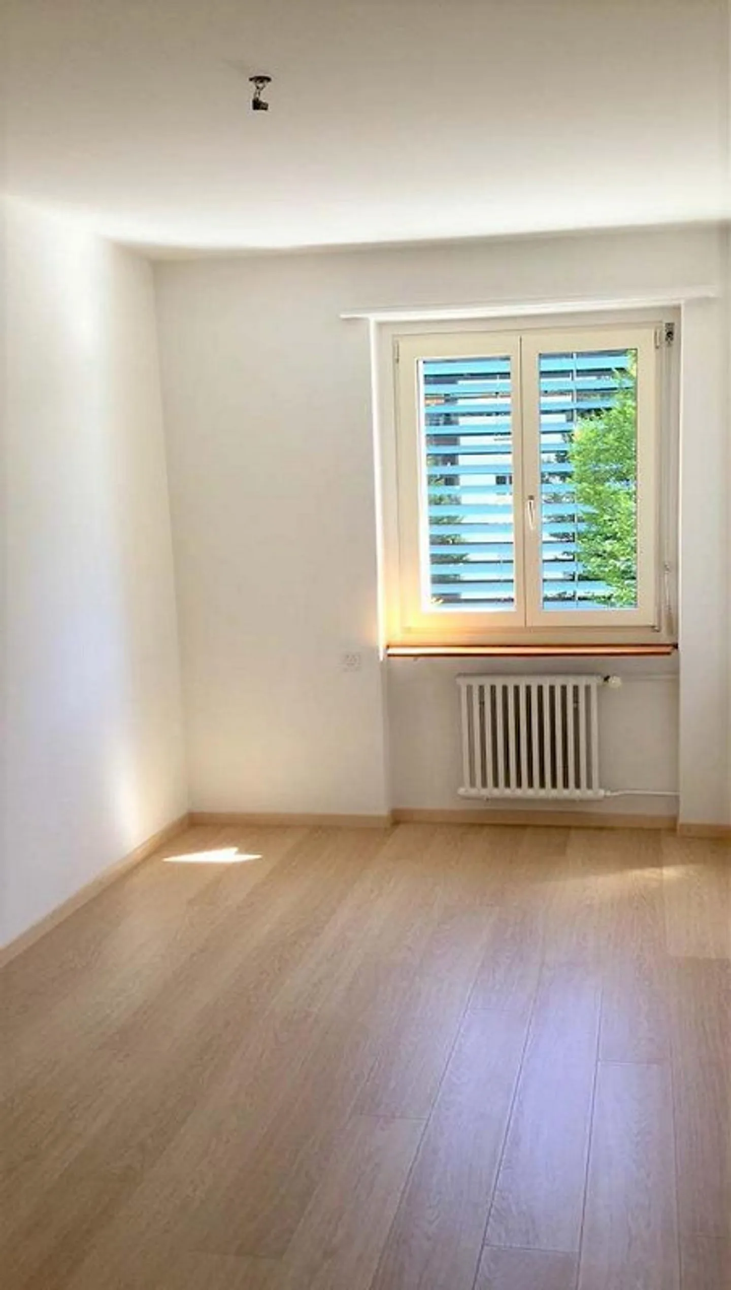 Appartement 3 pièces confortable au 3ème étage dans un emplacement central - Photo 8 sur 8