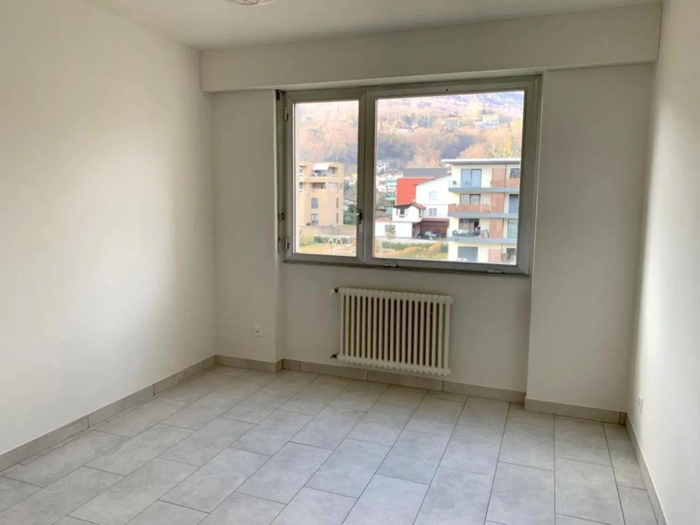 CASLANO | COMODO 4.5 LOCALI  | - Foto 7 di 9