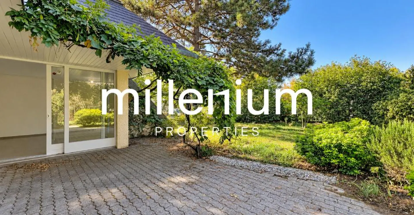 Villa indipendente ristrutturata con giardino a Veyrier - Foto 1 di 11