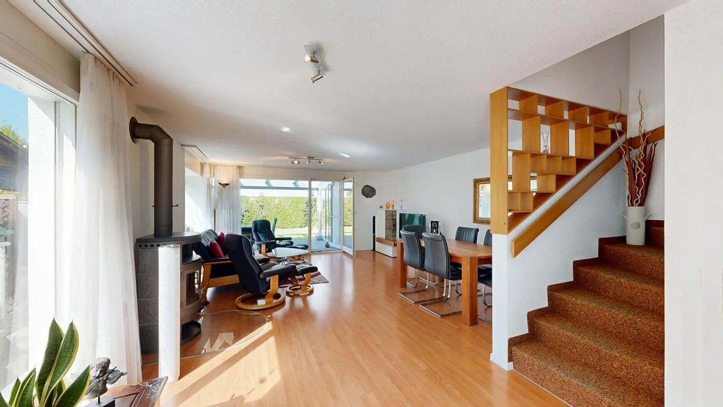 Maison familiale semi-détachée de 5,5 pièces à Aarwangen - Photo 4 sur 13