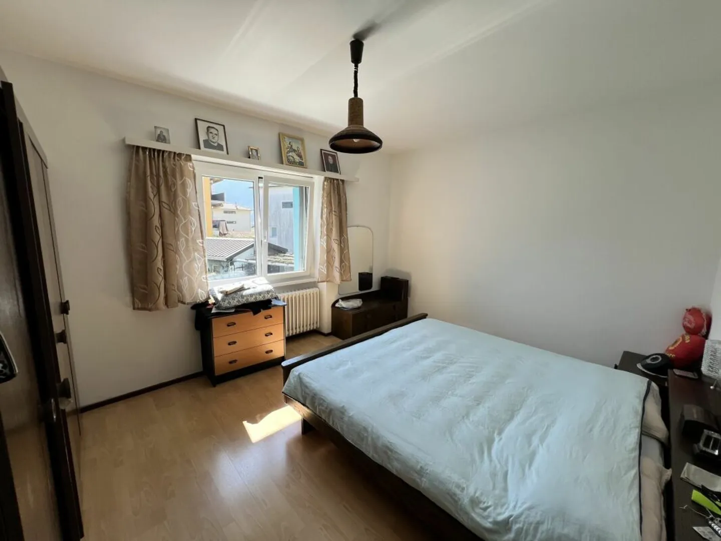 Haus mit 2,5+5,5 Zimmern und Grundstück - Foto 9 von 17