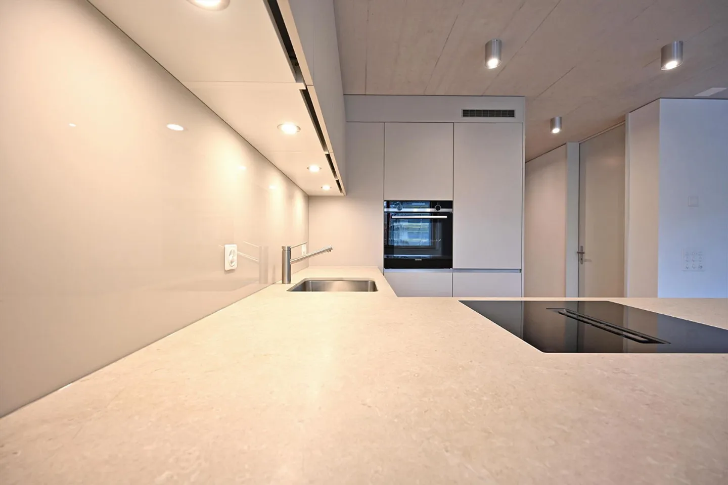 Here begins your new chapter - Photo 9 of 13