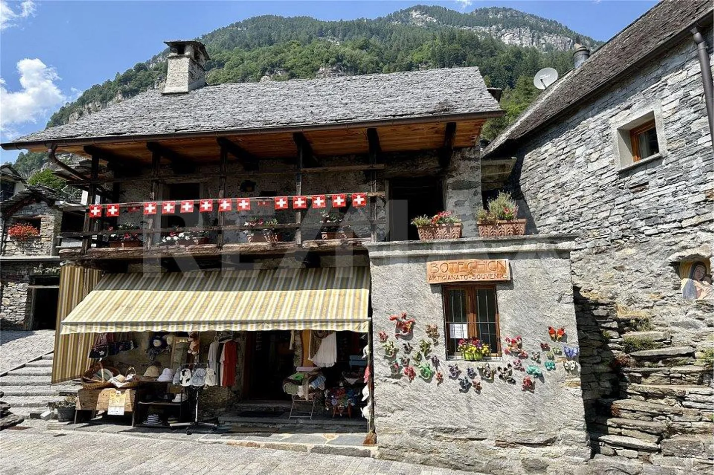 Rustico da sogno nel cuore di Sonogno anche come seconda casa - Foto 5 di 13