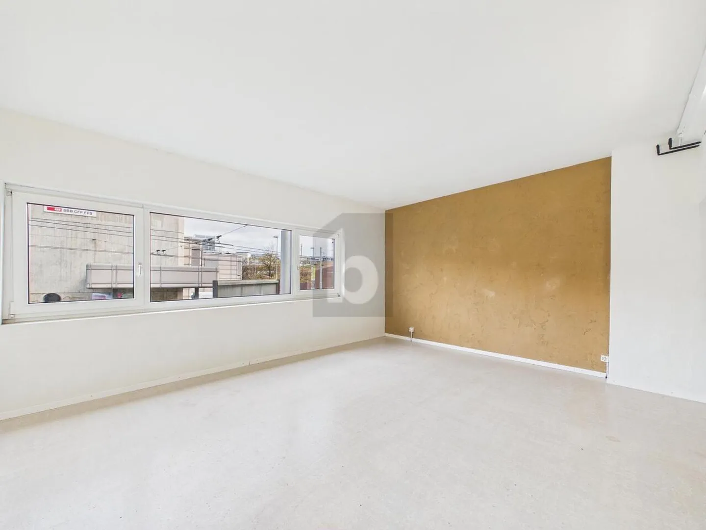 Vielseitige Bürofläche in zentraler Lage - Foto 3 von 5