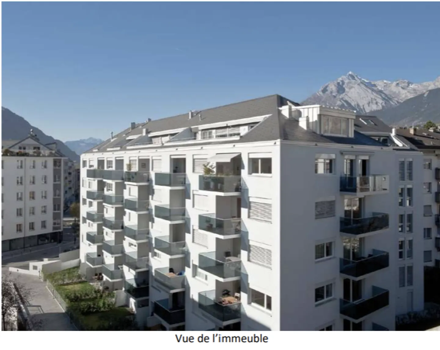 For sale charming 2.5 room apartment in the city center of Sion with garage - Photo 9 of 9