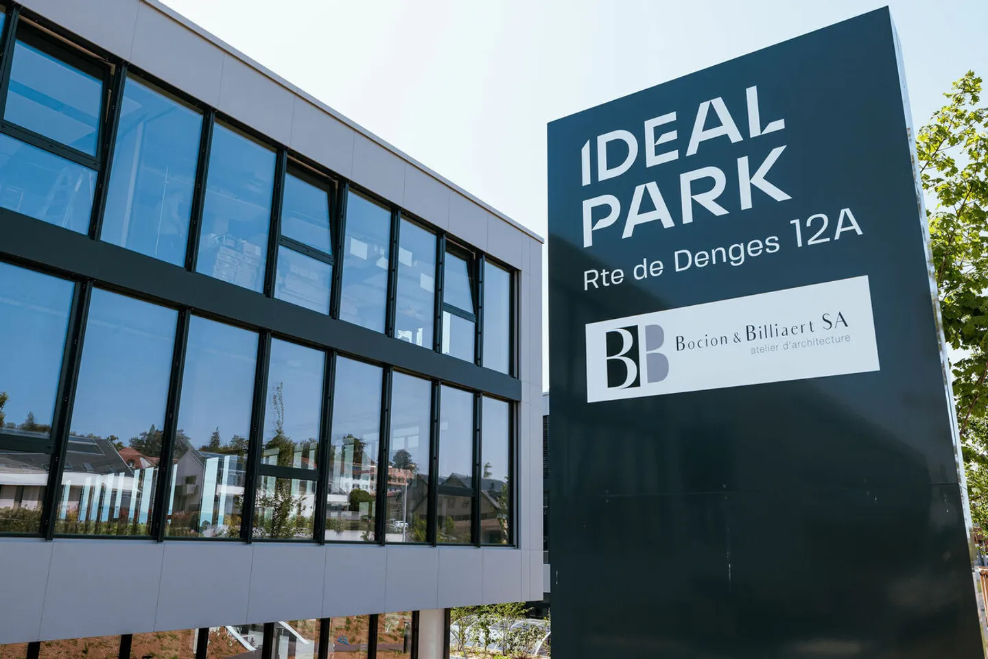 "IDEAL PARK" - Bureau de 1'460 m2 - Photo 1 sur 7