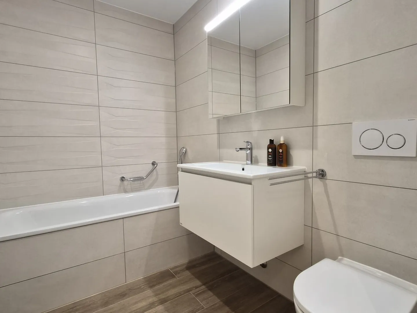 Appartement de Luxe dans l'Écoquartier - Photo 10 sur 15