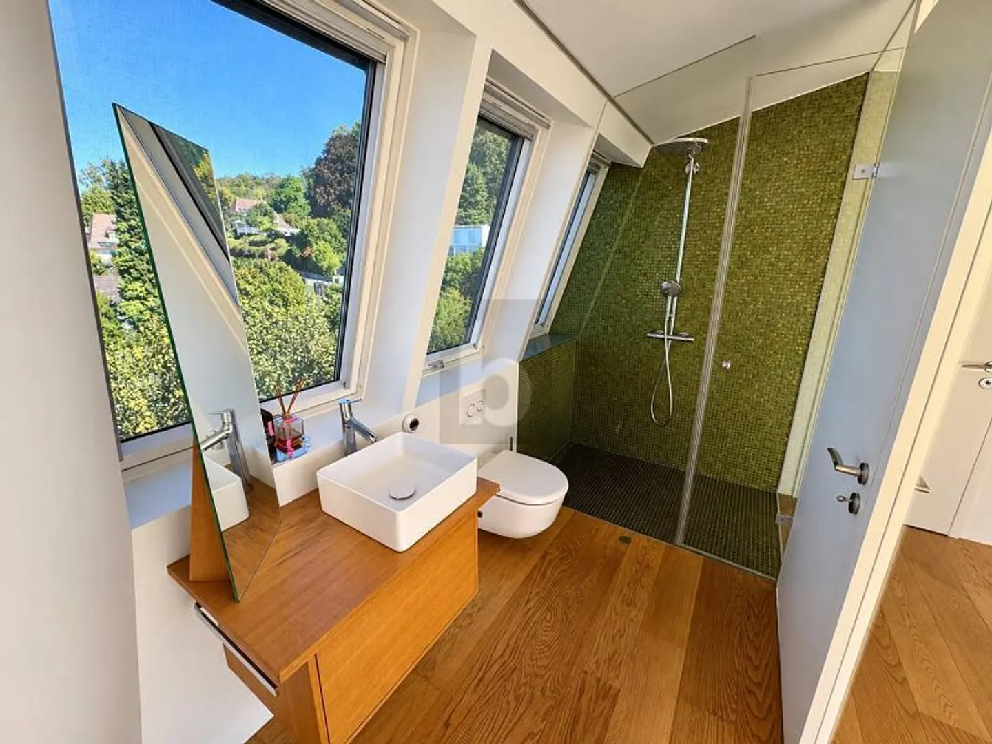 Exklusive Villa mit fantastischer Aussicht - Foto 5 von 6