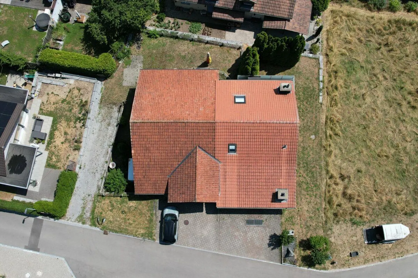 Exklusives freistehendes Einfamilienhaus - Foto 3 von 11