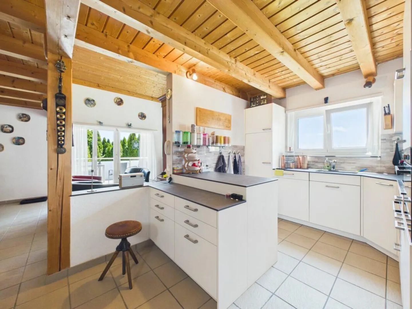 Exklusives freistehendes Einfamilienhaus - Foto 7 von 11