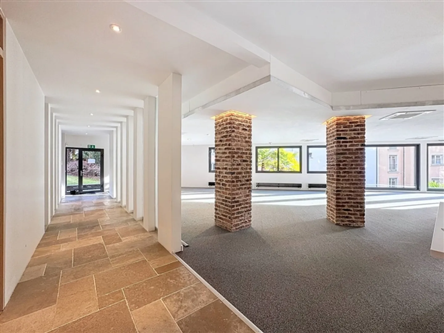 Large Loft Directly in the City Center - Photo 1 of 11