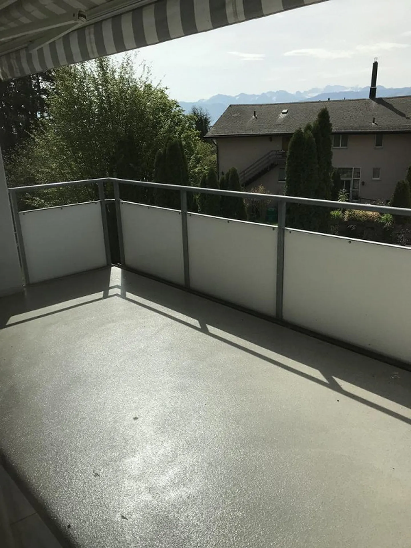 Charmante Wohnung mit Balkon - Foto 8 von 8