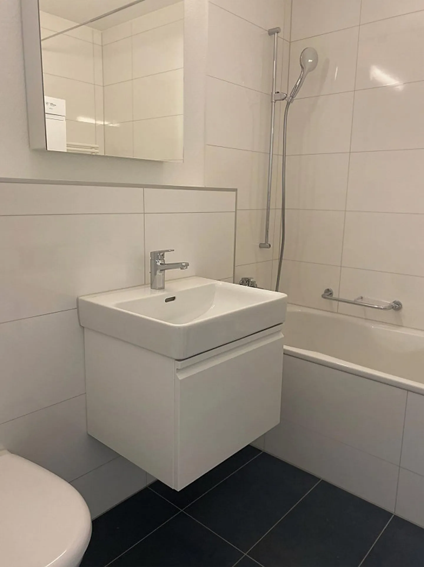 Moderne 3.5 Zimmer Wohnung - Foto 8 von 10
