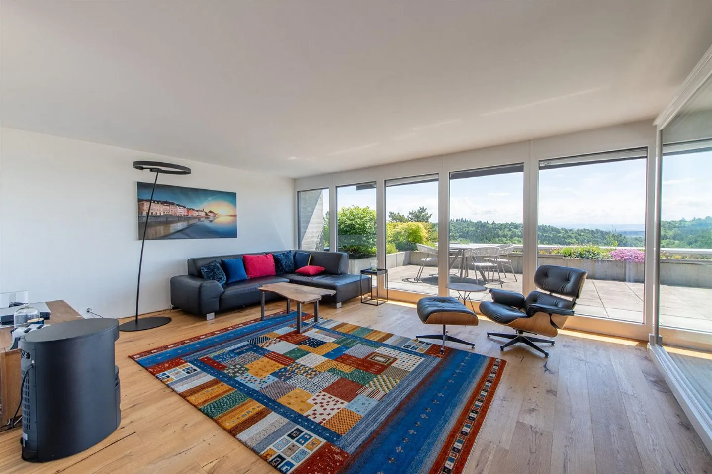 Living at the highest level - with unique views - Photo 2 of 13