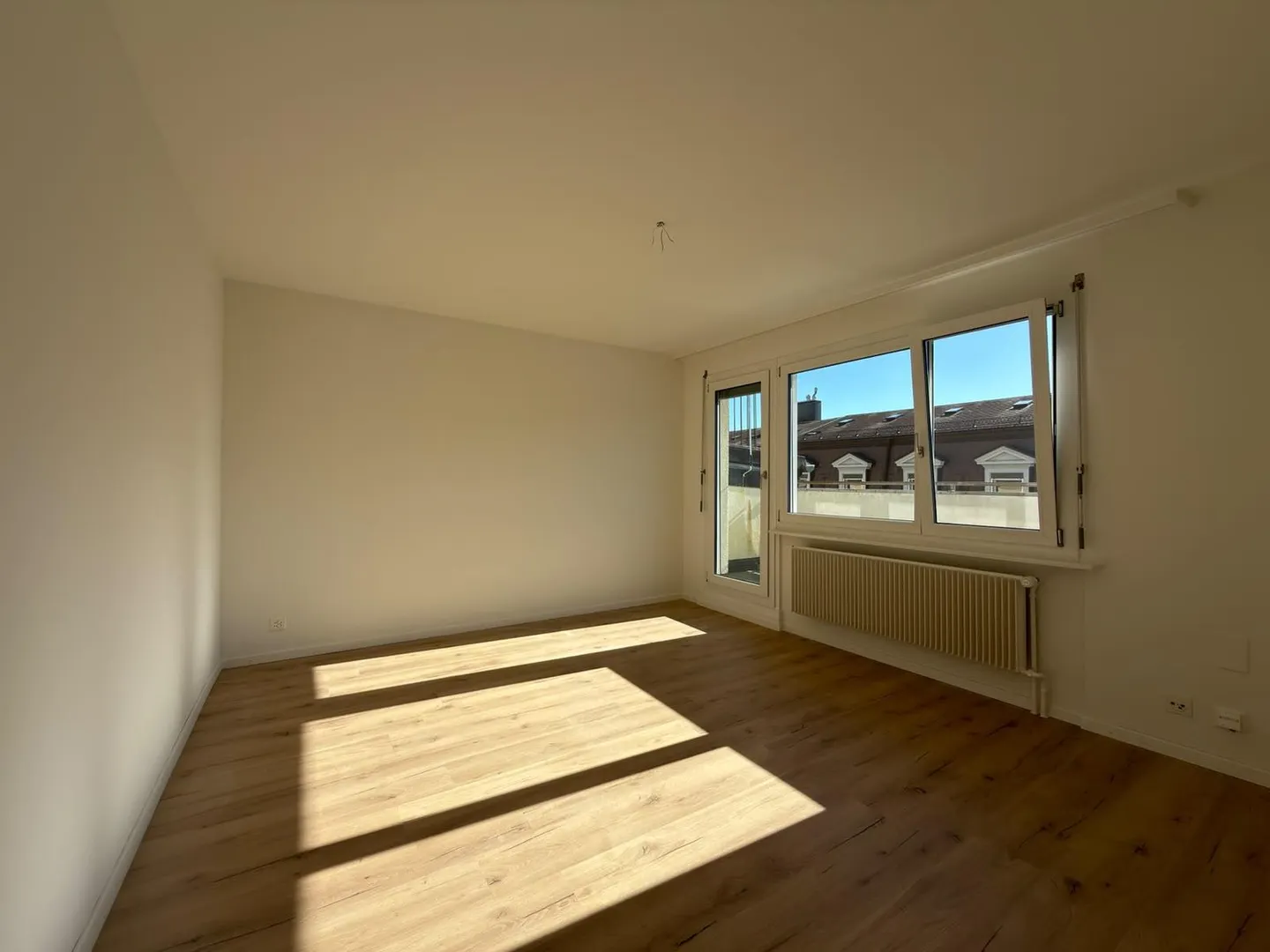 Appartement 1.5 pièces à la Rue du Milieu 19, Bienne - Foto 3 von 5