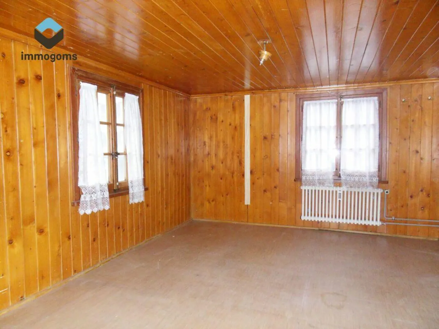 Casa con tre appartamenti in una posizione centrale - Foto 10 di 10