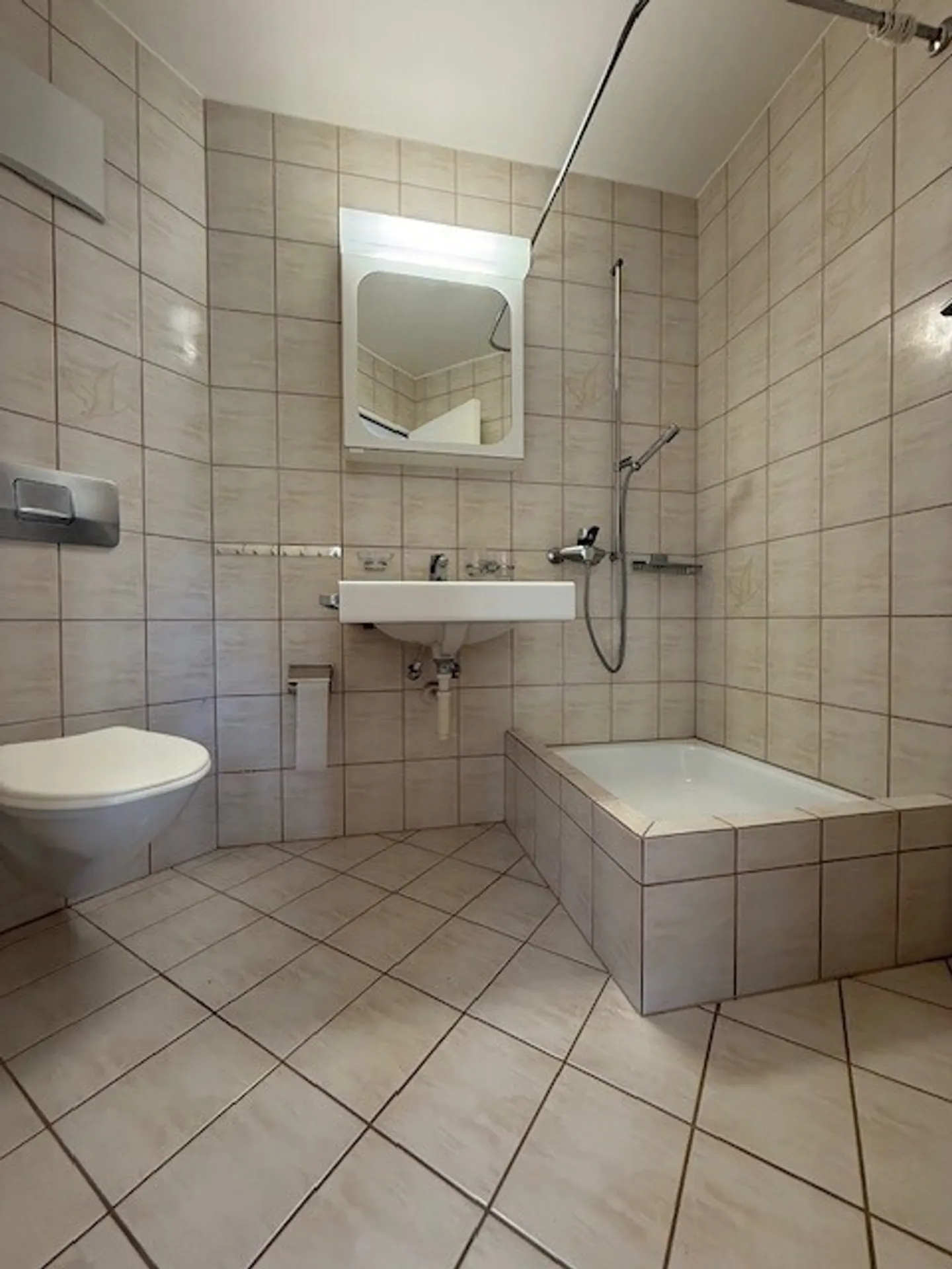 Appartement confortable avec coin salon - Photo 9 sur 11