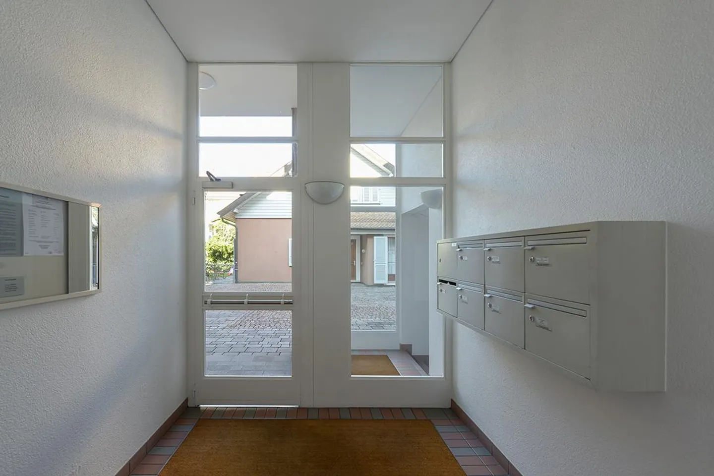 Appartamento 5 locali - Foto 3 di 4