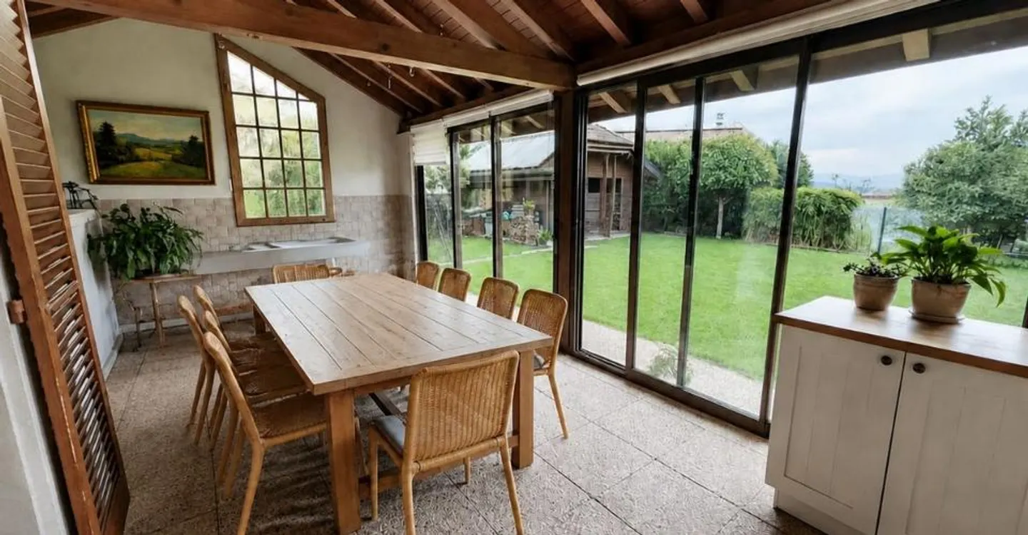 Exceptional House - Autonomous, Rentable and Renovated with Refinement 20 min from E - Photo 11 of 12
