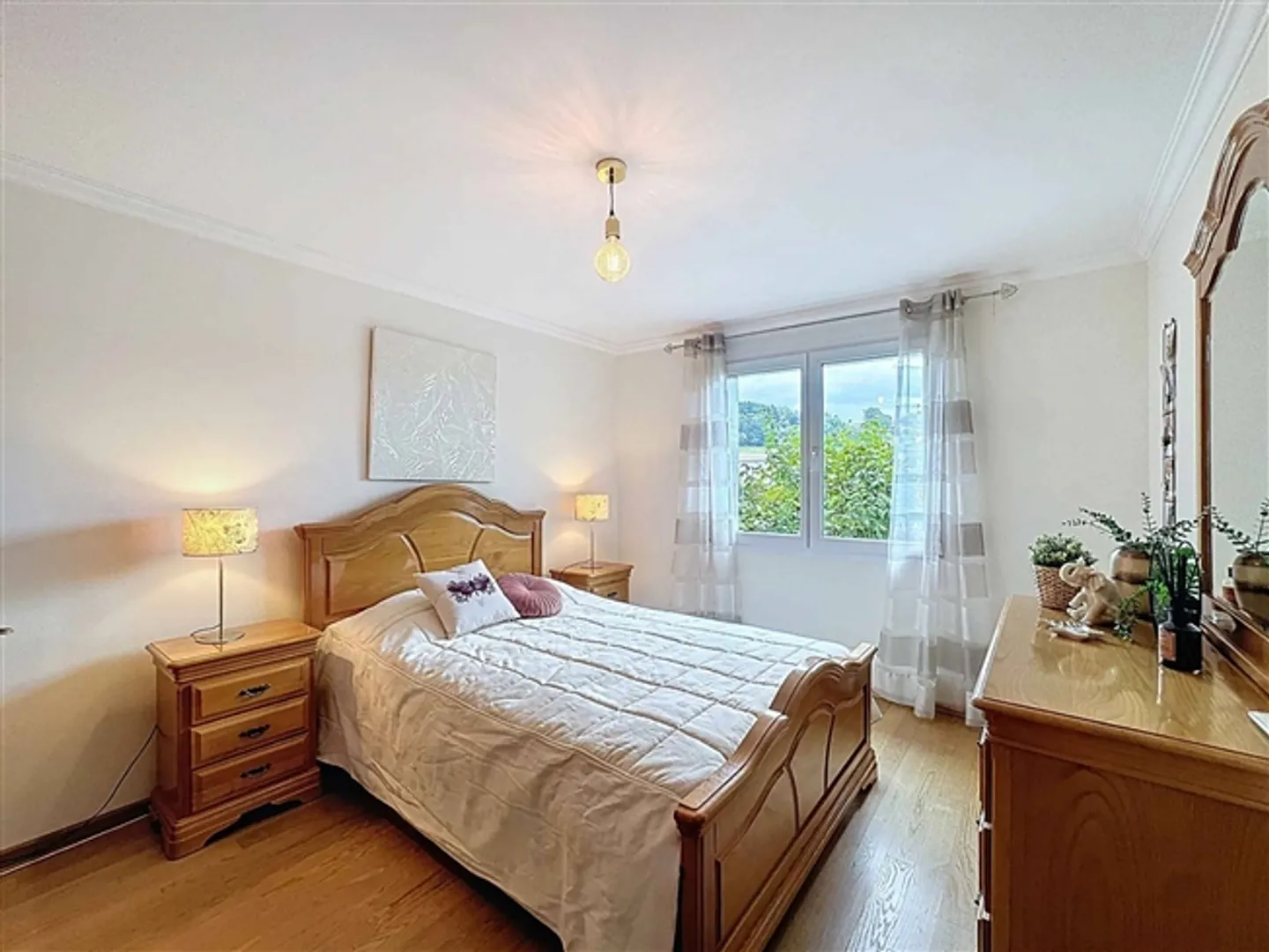 Eccellente proprietà indipendente con 7,5 camere - Foto 6 di 12