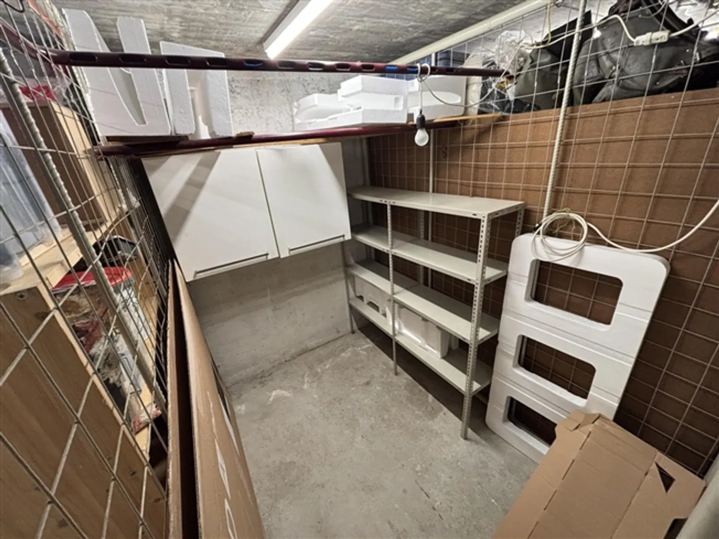 Appartement de 3,5 pièces avec balcon, vue sur le lac avec cave, avec parking - Photo 13 sur 20