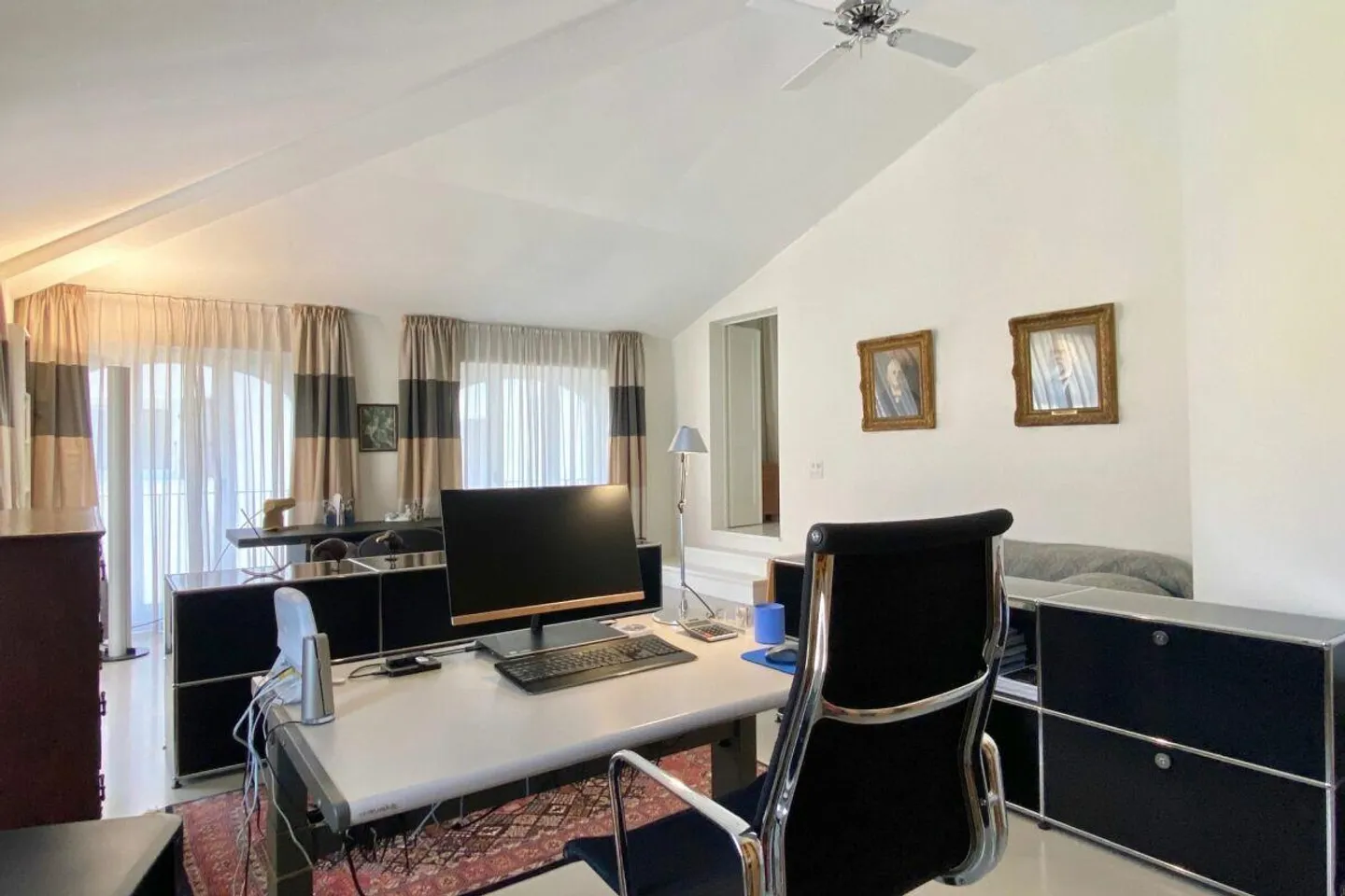 Charming Flat with Mediterranean Courtyard - Photo 26 of 30