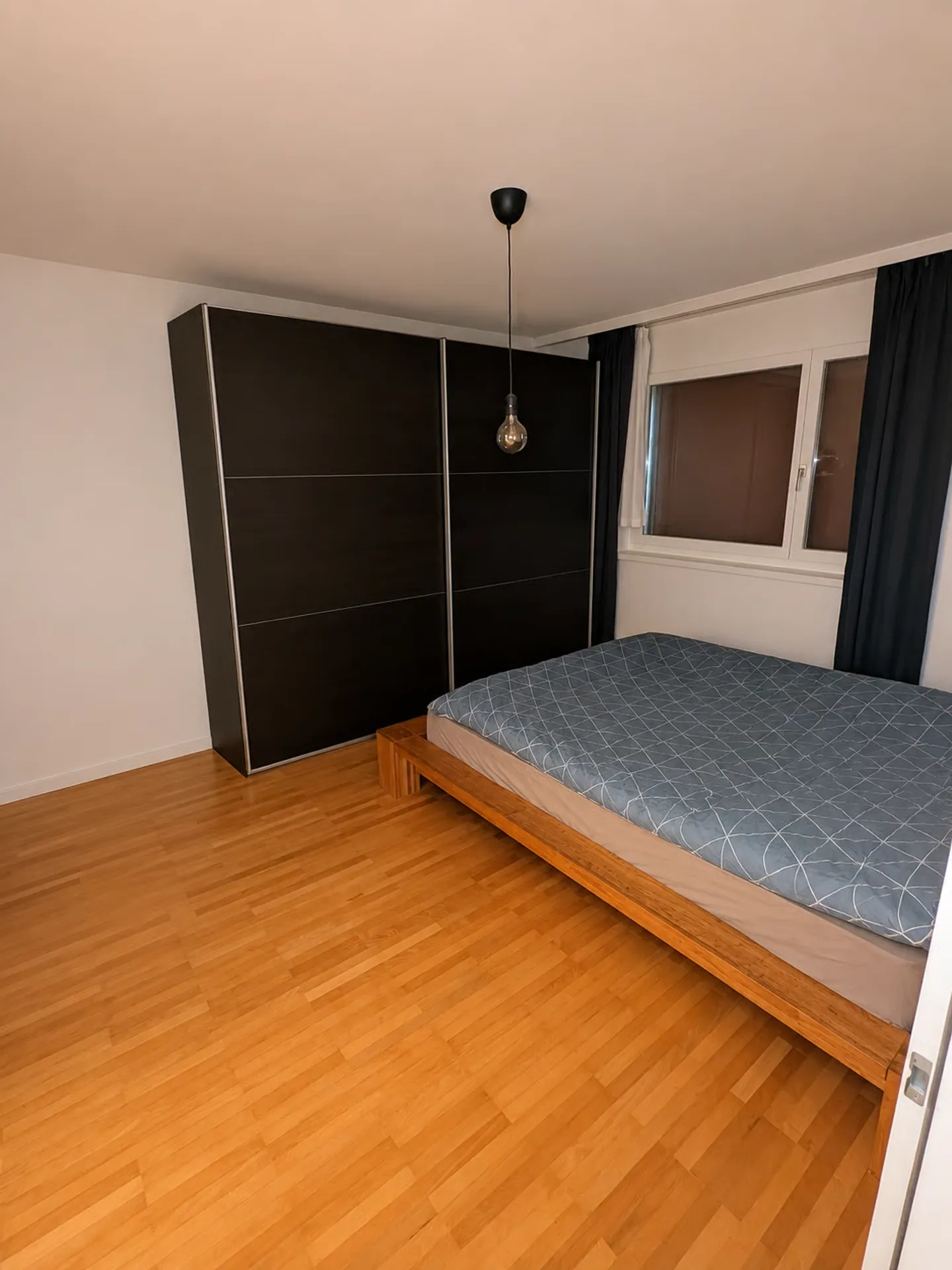 Grosszügige 4-Zimmer-Wohnung mit Cheminée - Foto 6 von 12