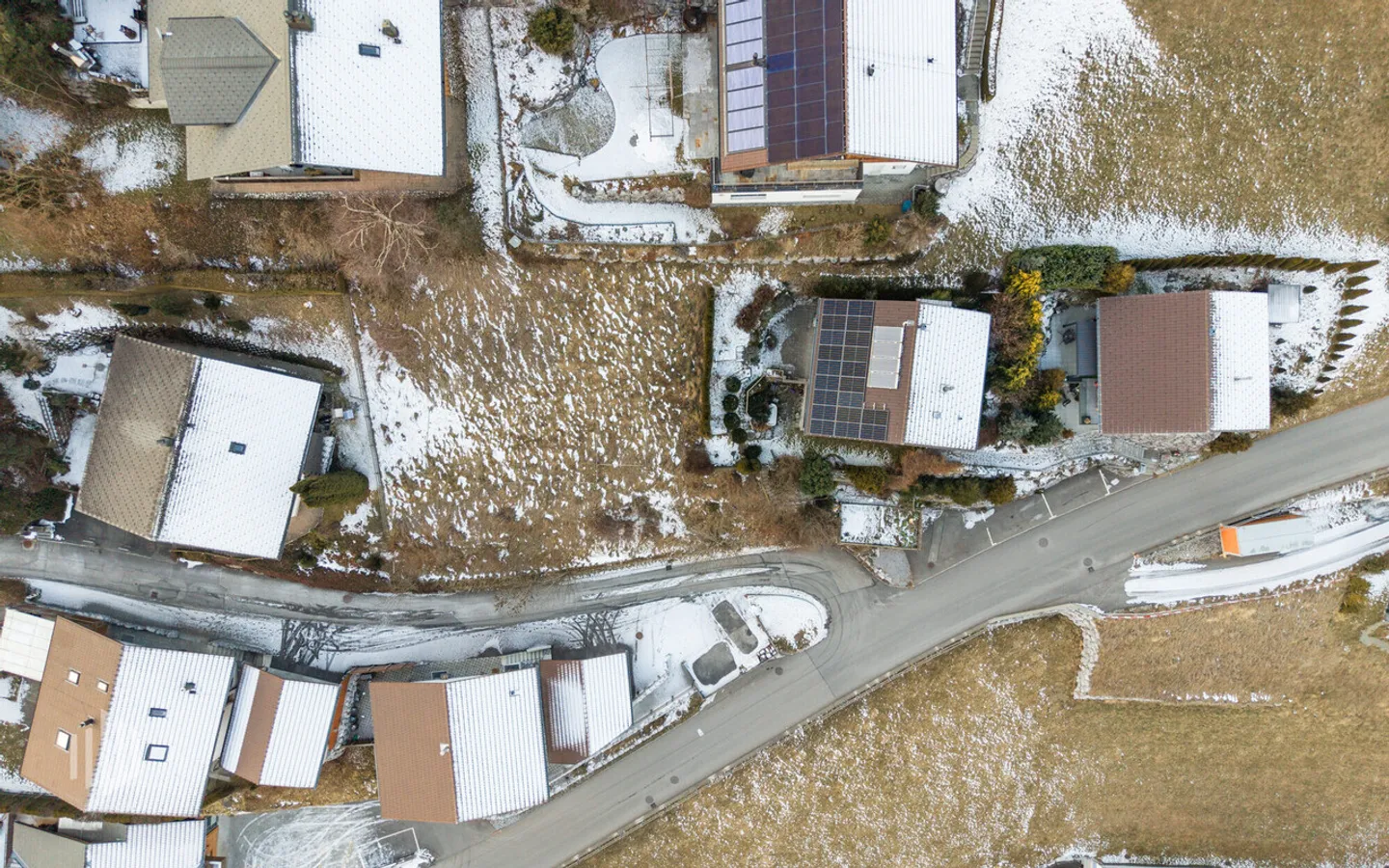 ImmoWyss - Attraente terreno edificabile di 618 m2 a Zweisimmen - Foto 7 di 13