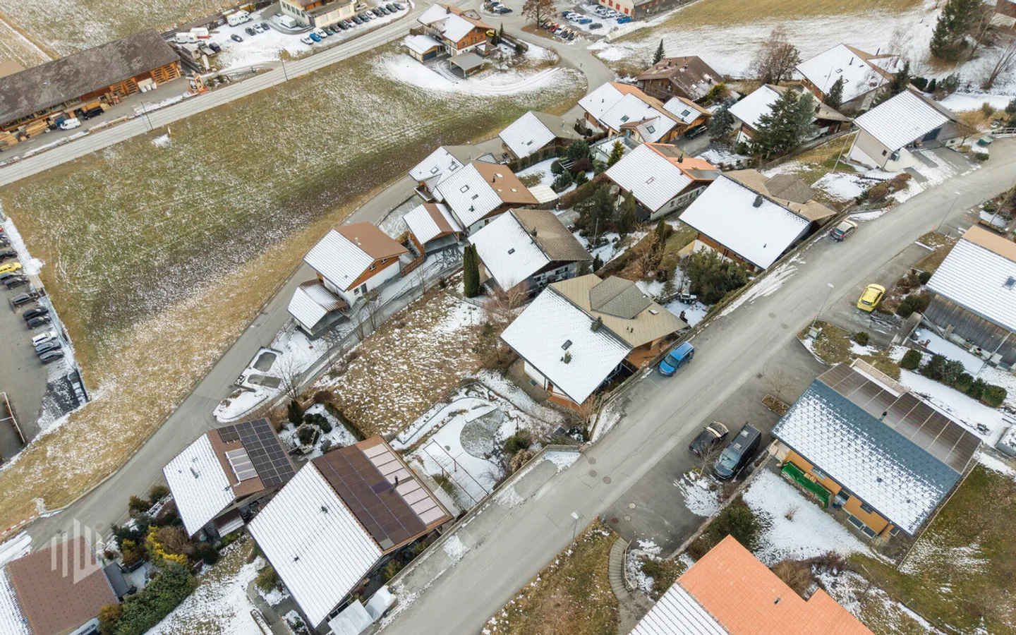 ImmoWyss - Attraente terreno edificabile di 618 m2 a Zweisimmen - Foto 8 di 13