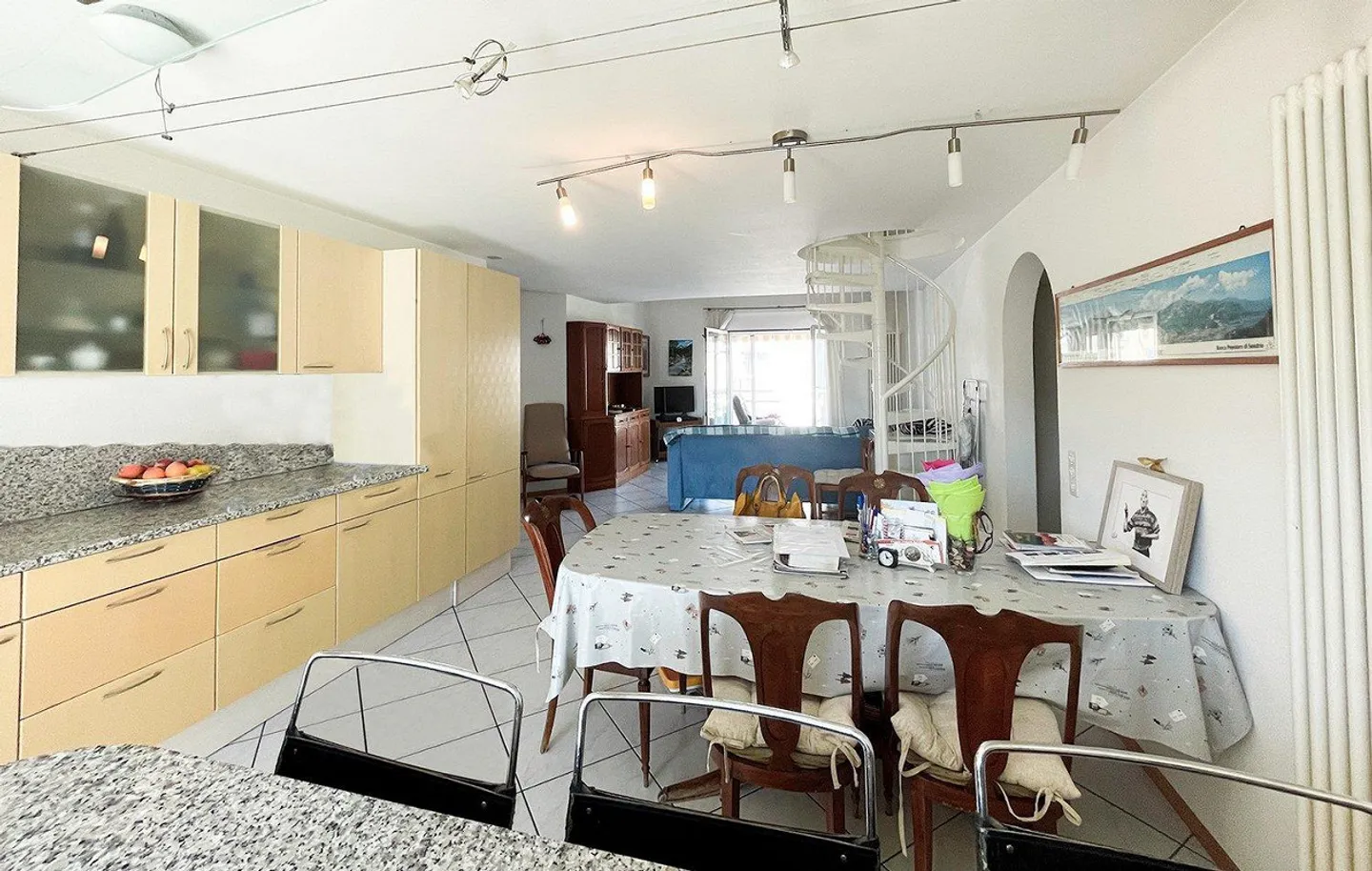 Grand appartement 6.5 pièces, Duplex avec terrasse et parking - Photo 7 sur 13