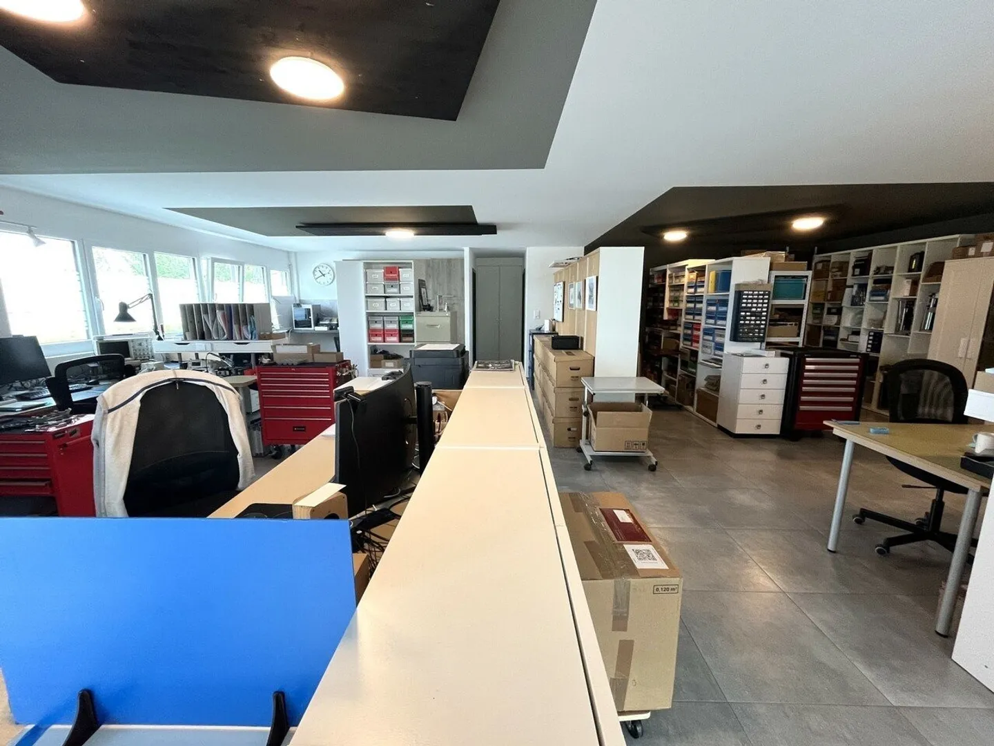 Commercial space / offices of 93m2 in Poliez-le-Grand - Photo 5 of 11