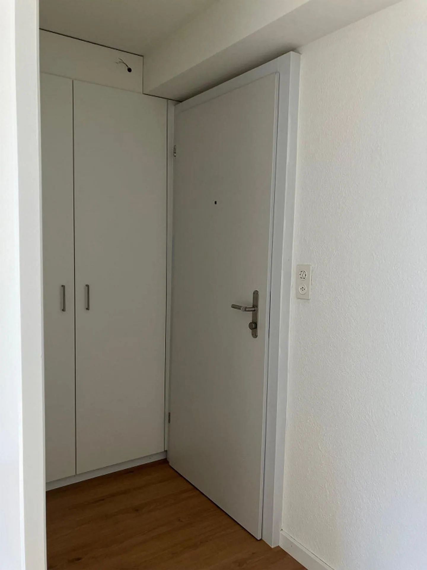 Appartamento Studio 1.5 camere con grande terrazza giardino privata - Foto 3 di 16
