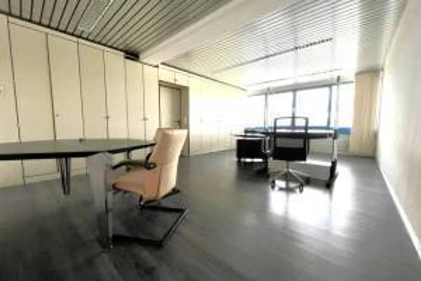 Spazio ufficio in affitto - Foto 3 di 4