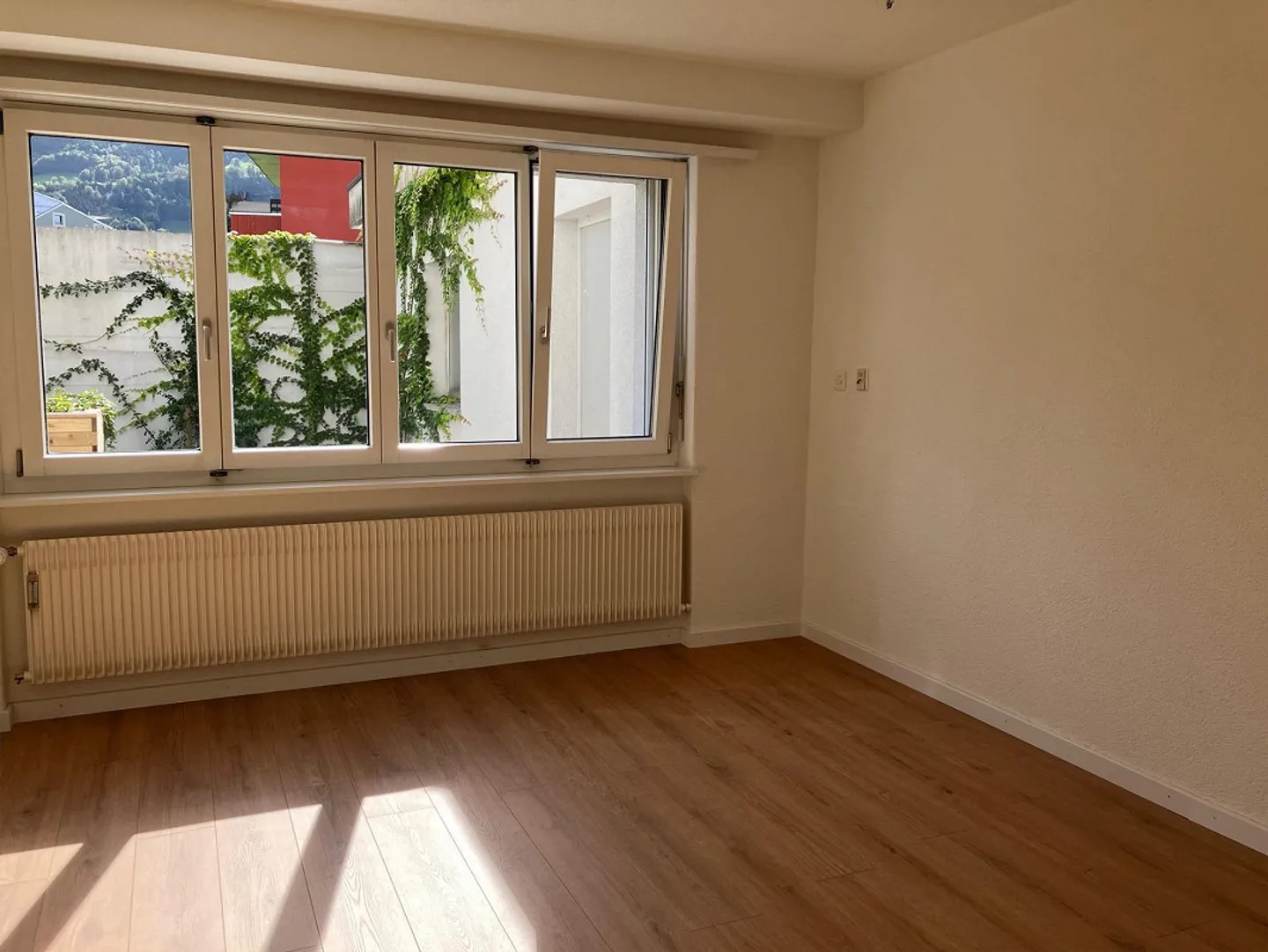 Appartamento Studio 1.5 camere con grande terrazza giardino privata - Foto 9 di 16