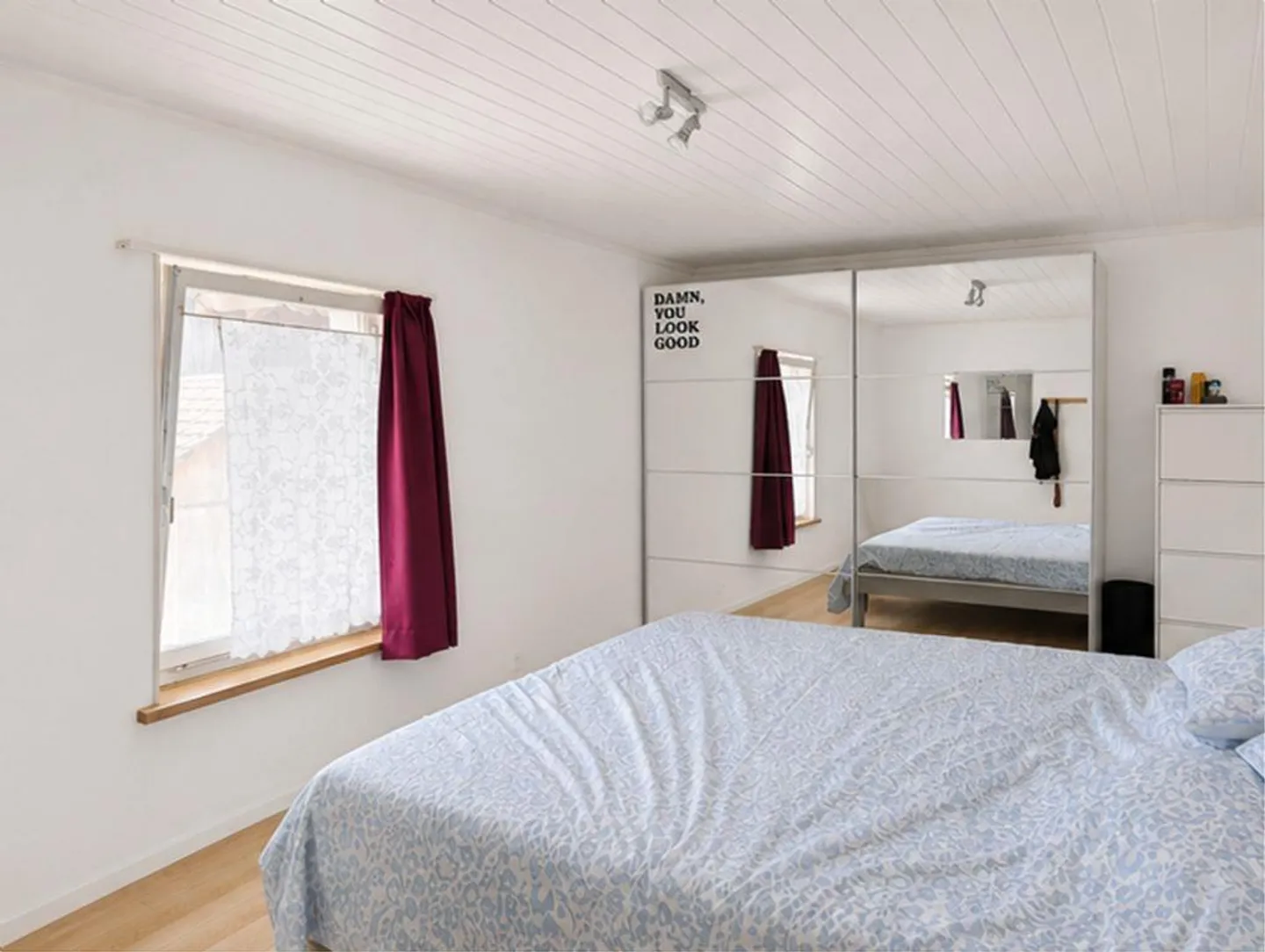 SINGLE APARTMENT | BRIGHT | COZY - Photo 5 of 5