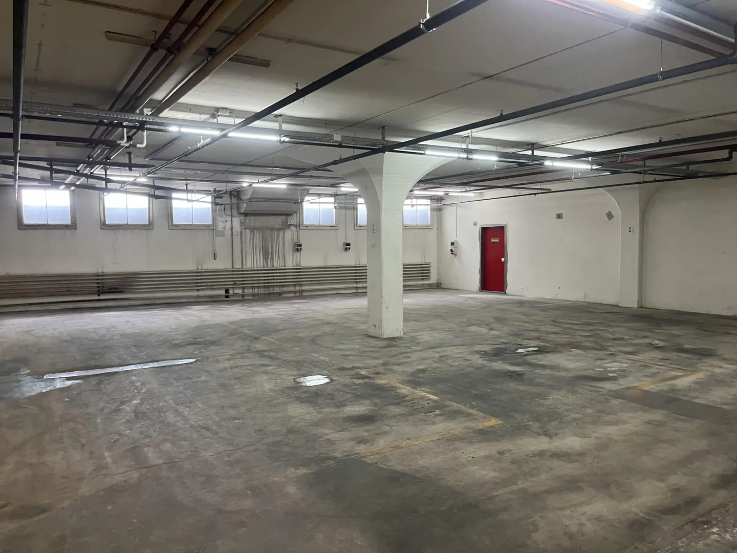 Edificio ad uso misto in affitto - Foto 2 di 10