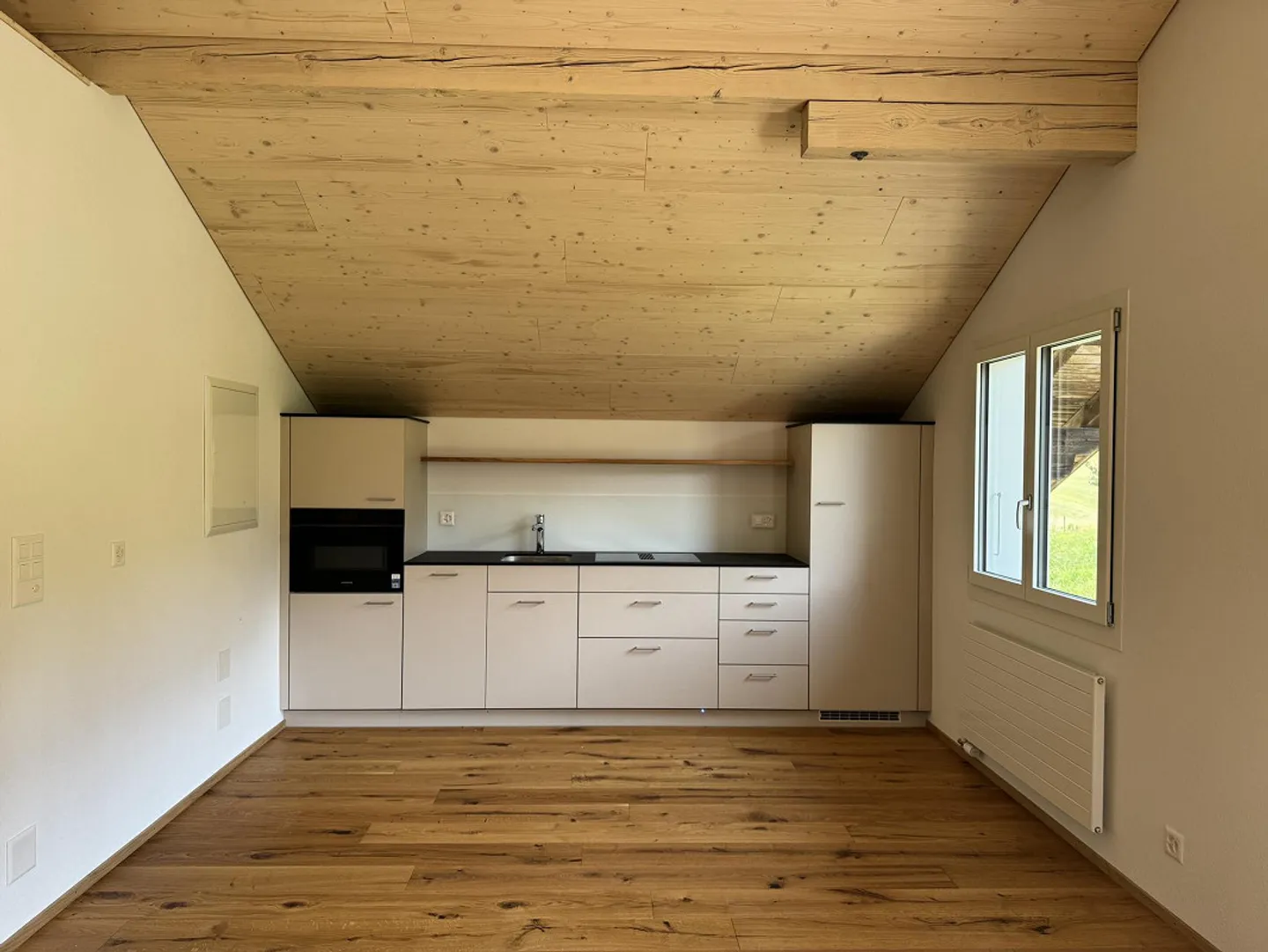 3.5 Room Apartment - Photo 6 of 7